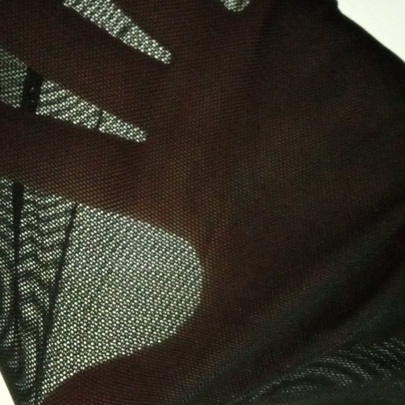 Sheer turtle neck - Picture 3 of 5